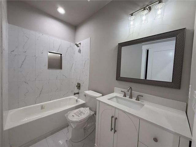 3700 Robinson NE Road, Marietta, GA 30068