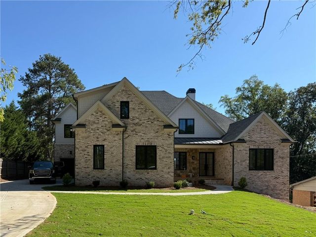 3700 Robinson NE Road, Marietta, GA 30068