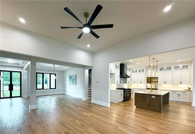 3700 Robinson NE Road, Marietta, GA 30068