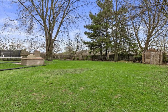 5748 Sandy LANE, Mount Pleasant, WI 53406