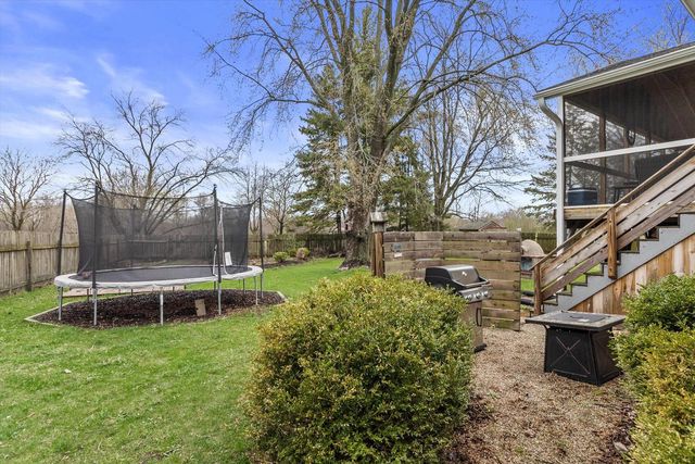 5748 Sandy LANE, Mount Pleasant, WI 53406