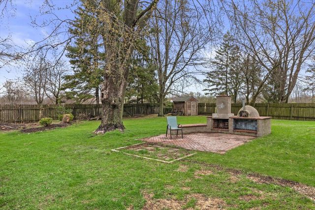 5748 Sandy LANE, Mount Pleasant, WI 53406