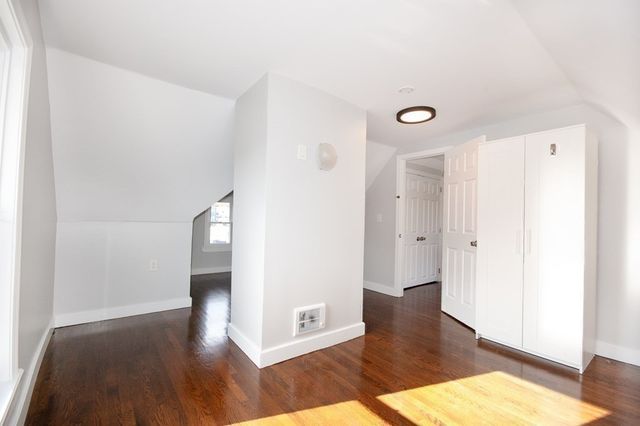 30 Thornley St 2, Boston, MA 02125