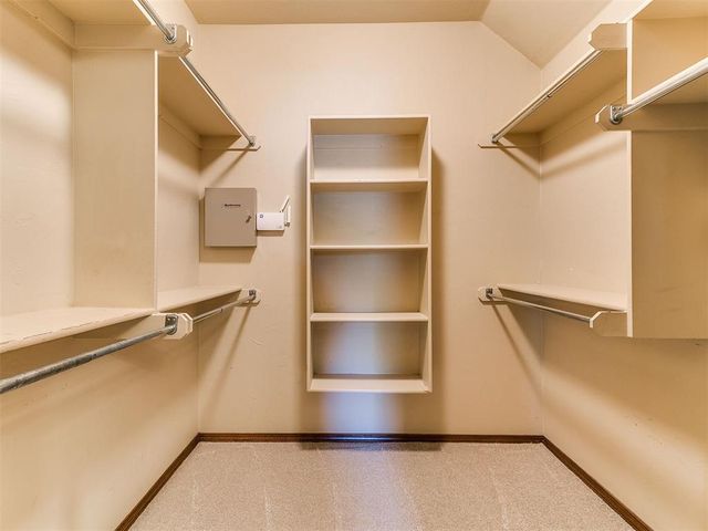 12201 Heathfield Lane, Oklahoma City, OK 73173
