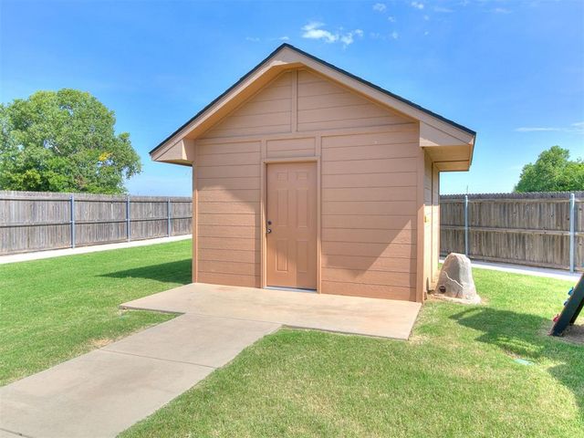 12201 Heathfield Lane, Oklahoma City, OK 73173