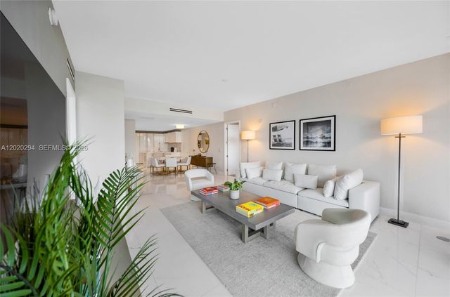 10201 Collins Ave 305, Bal Harbour, FL 33154