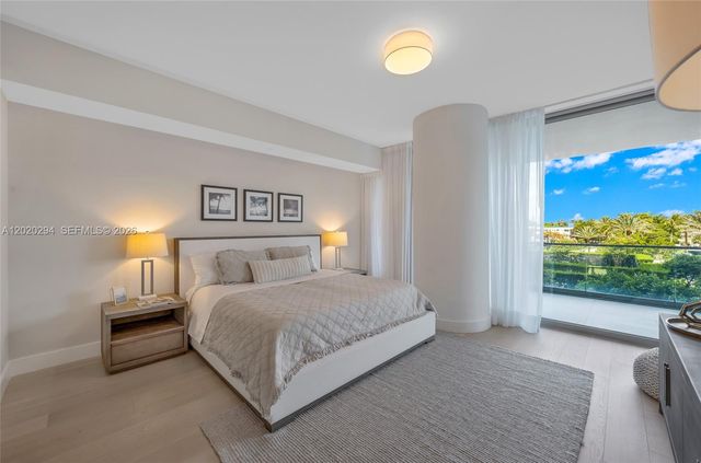 10201 Collins Ave 305, Bal Harbour, FL 33154