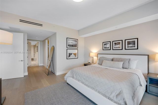 10201 Collins Ave 305, Bal Harbour, FL 33154