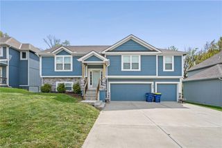 433 Lilly Lane, Liberty, MO 64068