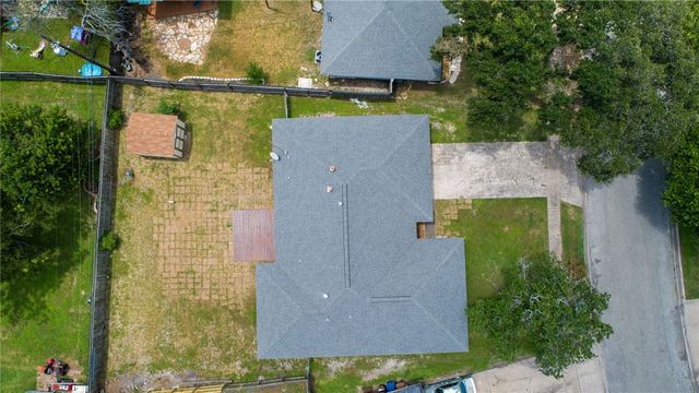3729 Pope Dr, Corpus Christi, TX 78411