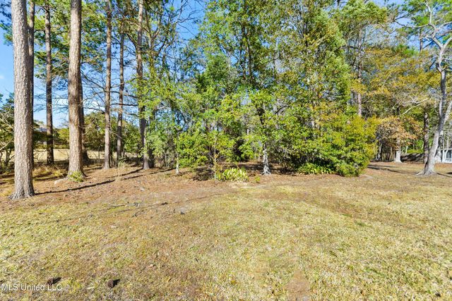 7712 Laie Place, Diamondhead, MS 39525