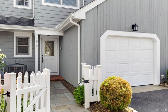 61 Brittany Lane, Westhampton Beach, NY 11978