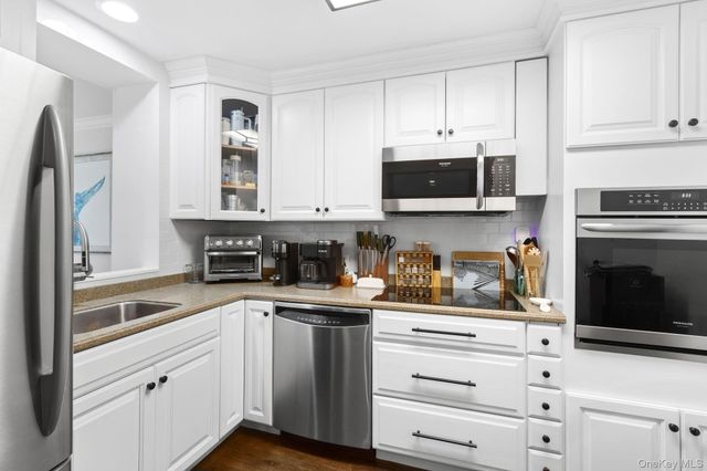 61 Brittany Lane, Westhampton Beach, NY 11978