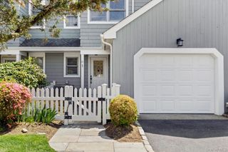 61 Brittany Lane, Westhampton Beach, NY 11978