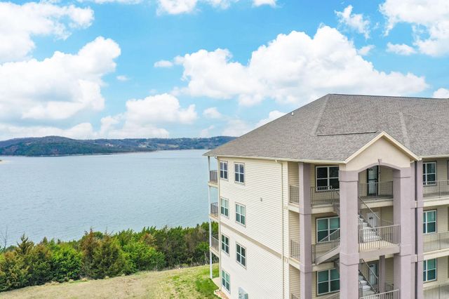 730 Emerald Pointe Drive 433, Hollister, MO 65672