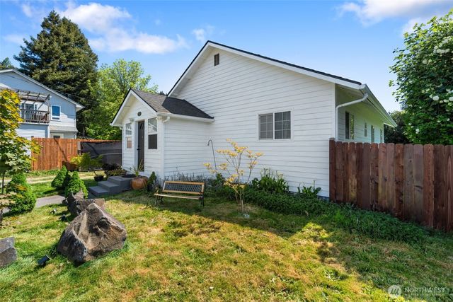 226 SW 16th Street, Chehalis, WA 98532
