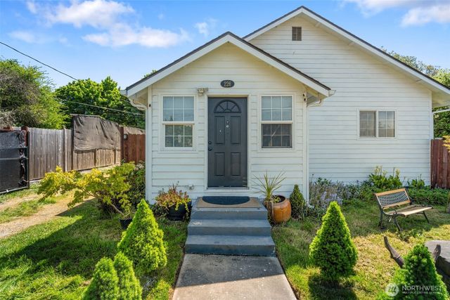 226 SW 16th Street, Chehalis, WA 98532