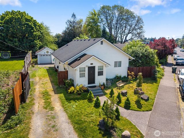 226 SW 16th Street, Chehalis, WA 98532