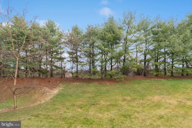 8573 FALLS RUN RD #E, Ellicott City, MD 21043