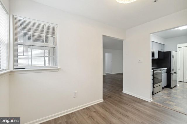 8573 FALLS RUN RD #E, Ellicott City, MD 21043