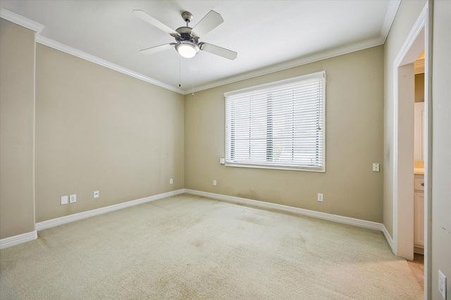 28 Hackberry Lane C, Houston, TX 77027