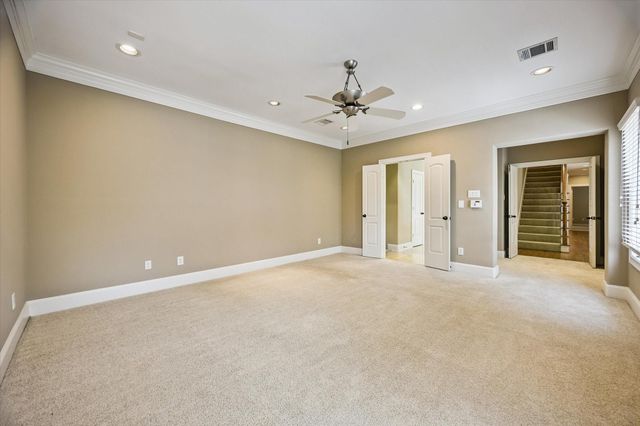 28 Hackberry Lane C, Houston, TX 77027
