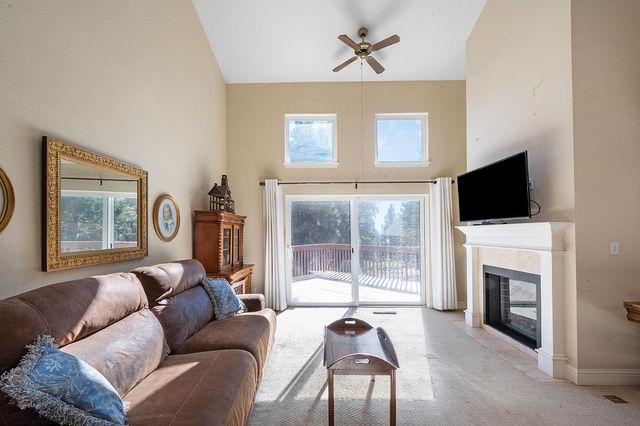 2081 Jerrilynn Dr, Arnold, CA 95223