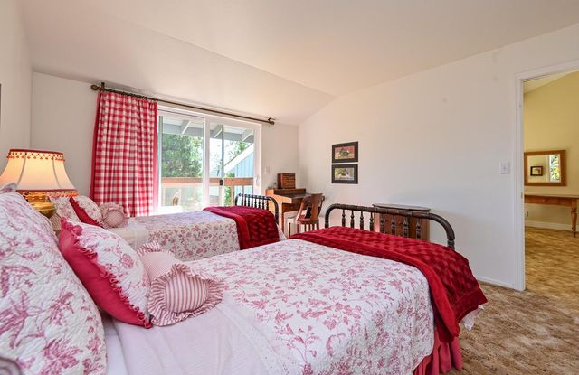 2081 Jerrilynn Dr, Arnold, CA 95223