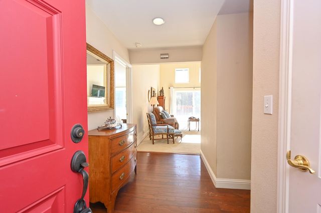 2081 Jerrilynn Dr, Arnold, CA 95223