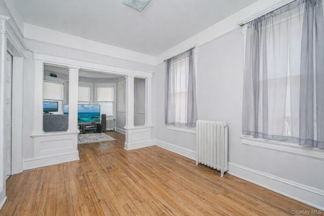 202 Dixon Avenue, Staten Island, NY 10303