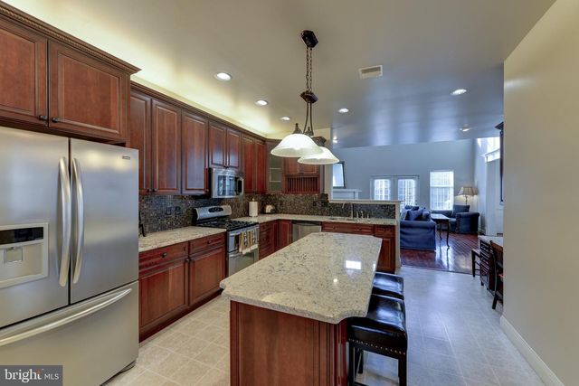 2117 EASTPORT WAY, Skippack, PA 19474