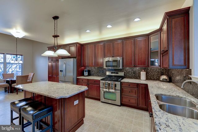 2117 EASTPORT WAY, Skippack, PA 19474
