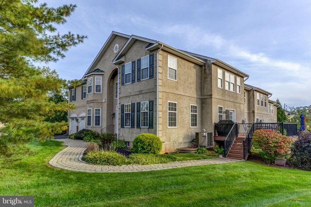 2117 EASTPORT WAY, Skippack, PA 19474