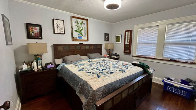 802 33rd Street, Des Moines, IA 50312