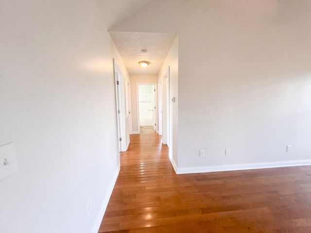 111 Beaver Creek Dr, Portland, TN 37148