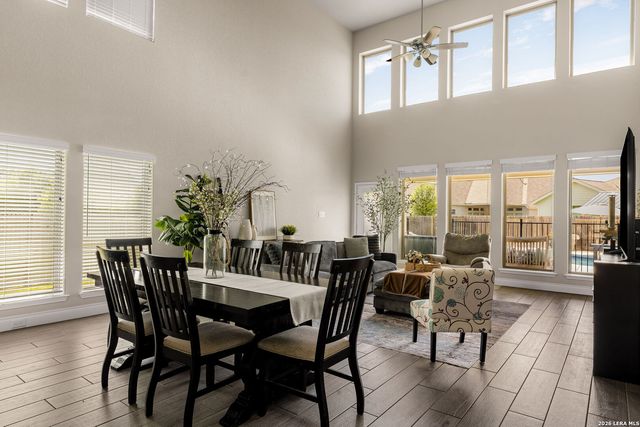 1904 HIGH BANK CT, Seguin, TX 78155