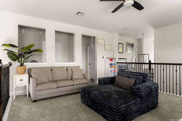 1904 HIGH BANK CT, Seguin, TX 78155