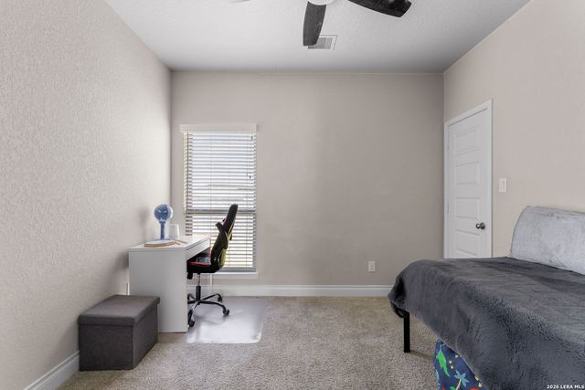 1904 HIGH BANK CT, Seguin, TX 78155