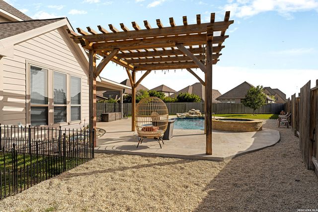 1904 HIGH BANK CT, Seguin, TX 78155
