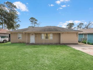 838 Rosewick Street, Houston, TX 77015