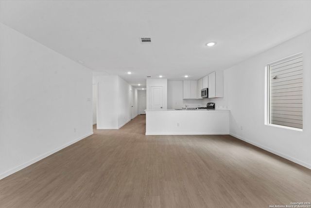 1816 Stonechat, New Braunfels, TX 78130