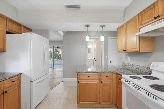 2852 ENGLISH DRIVE, Deltona, FL 32738