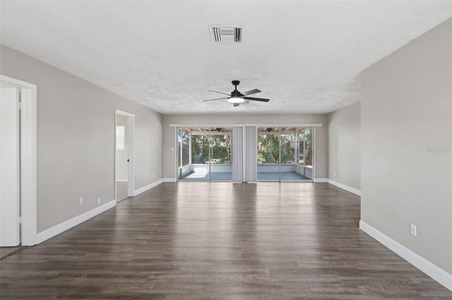 2852 ENGLISH DRIVE, Deltona, FL 32738
