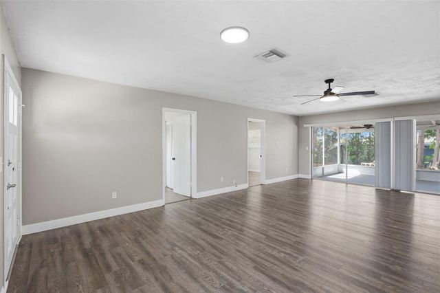 2852 ENGLISH DRIVE, Deltona, FL 32738