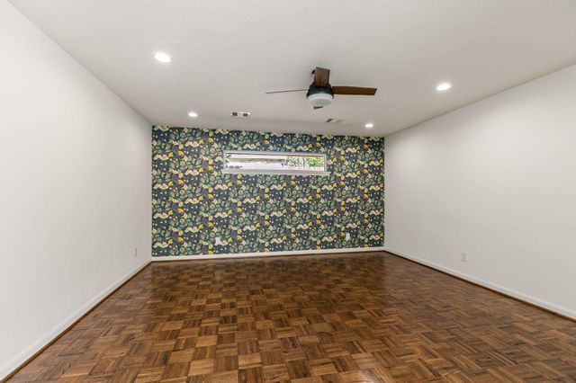 2619 Briarpark Drive, Houston, TX 77042