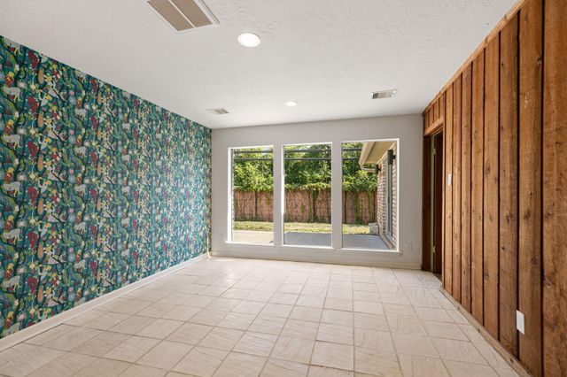 2619 Briarpark Drive, Houston, TX 77042