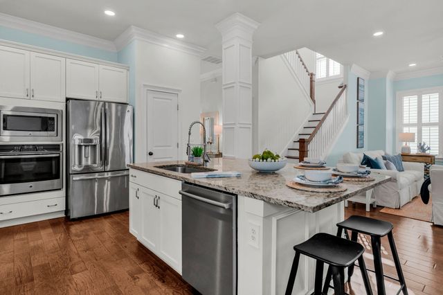 1876 Village Crossing Drive, Charleston, SC 29492