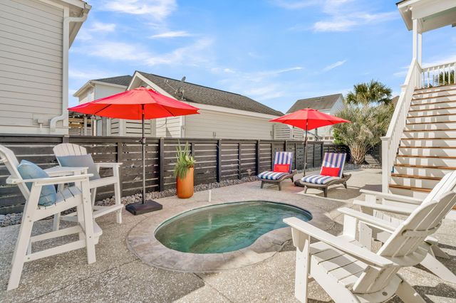 1876 Village Crossing Drive, Charleston, SC 29492