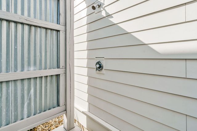 1876 Village Crossing Drive, Charleston, SC 29492