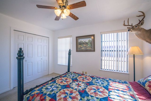 320 county road 341, Jourdanton, TX 78026